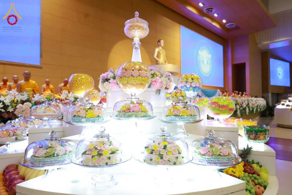 ภาพ No.318368:วันอาทิตย์ต้นเดือนที่ 5 เมษายน พ.ศ.2569 พิธีบูชาข้าวพระ ณ สภาธรรมกายสากล วัดพระธรรมกาย