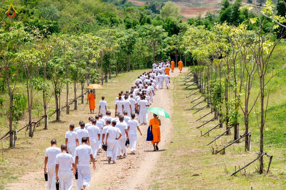 ภาพ No.340570:วันที่ 24-25 กรกฎาคม พ.ศ. 2569 โครงการพัฒนาคุณธรรม จริยธรรม สำหรับนักเรียนนายสิบตำรวจ (นสต.) รุ่นที่ 17 ศูนย์ฝึกอบรมตำรวจภูธรภาค 1 ได้จัดกิจกรรม WalkRally สวดมนต์นั่งสมาธิ และฟังธรรมจากพระอาจารย์ ณ ศูนย์ปฏิบัติธรรมเวิล์ดพีช วัลเล่ย์ (World Peace Valley) 
