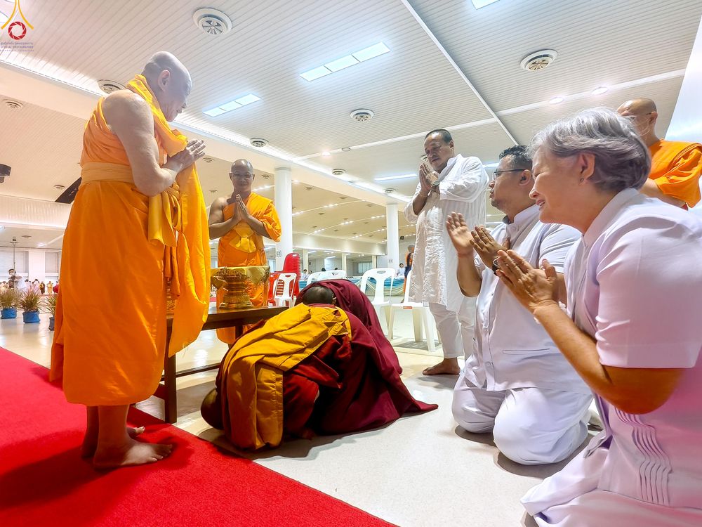 ภาพ No.327872:วันที่ 3 พฤษภาคม พ.ศ.2569 พิธีรับมอบพระบรมสารีริกธาตุ จากสาธารณรัฐแห่งสหภาพเมียนมา ณ ห้องแก้วสารพัดนึก วัดพระธรรมกาย
