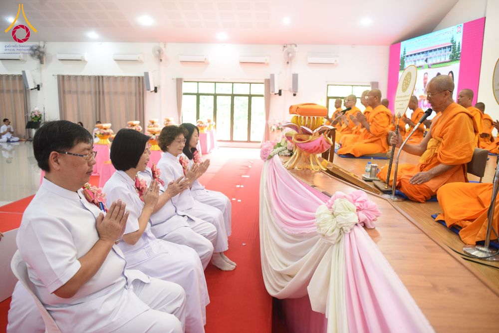 ภาพ No.166436:พิธีทอดกฐิน ณ ศูนย์ปฏิบัติธรรมสระบุรี ในโครงการกฐินสามัคคีทั่วไทย 30,000 วัด บูชาธรรม 80 ปี หลวงพ่อธัมมชโย โดยคณะศิษยานุศิษย์วัดพระธรรมกาย วันที่ 20 ตุลาคม พ.ศ. 2567