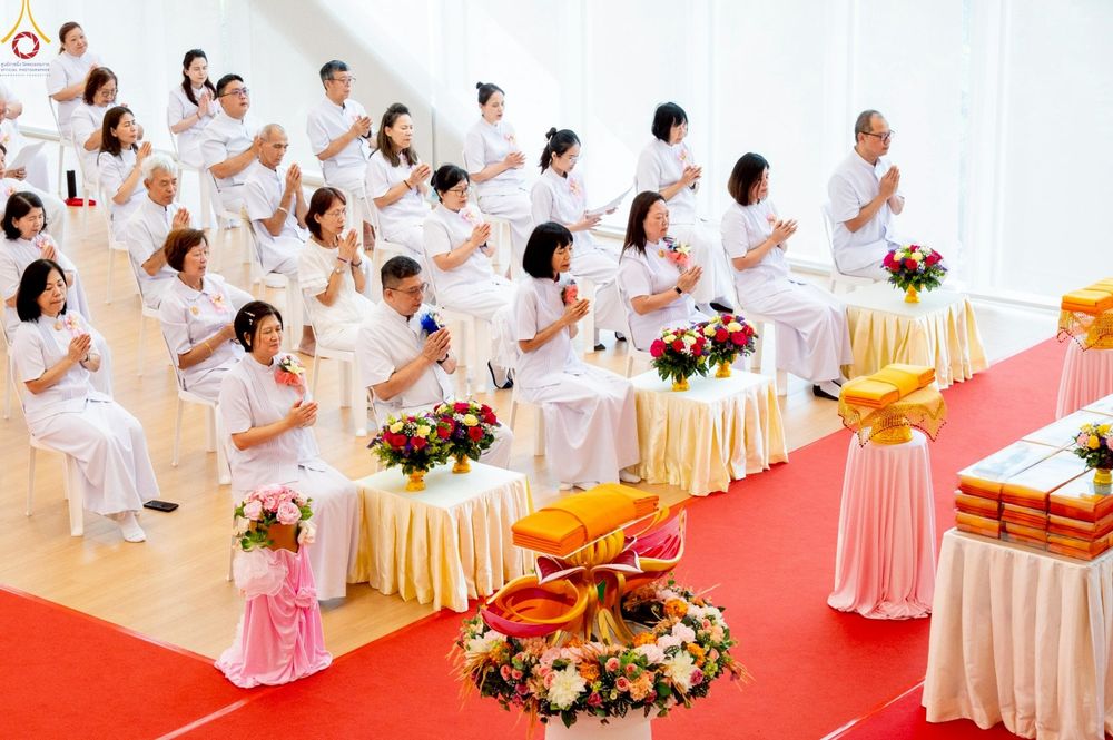 ภาพ No.254256:วันที่ 12 ตุลาคม พ.ศ. 2568 พิธีทอดกฐินสามัคคีวัดพระธรรมกายสิงคโปร์  新加坡法身寺功德衣法会 Dhammakaya Centre Singapore Kathina Ceremony  