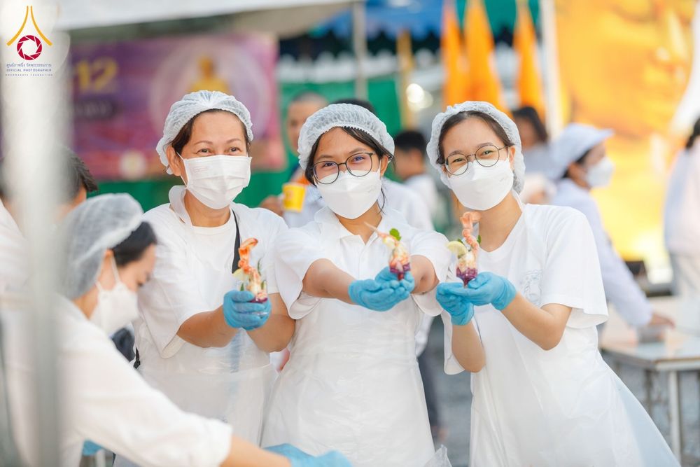 ภาพ No.119922:พิธีถวายภัตตาหารเป็นสังฆทาน แด่คณะพระธรรมยาตรา ปีที่ 12 วันที่ 28 มกราคม พ.ศ. 2567 ณ อนุสรณ์สถานบางปลา จ.นครปฐม