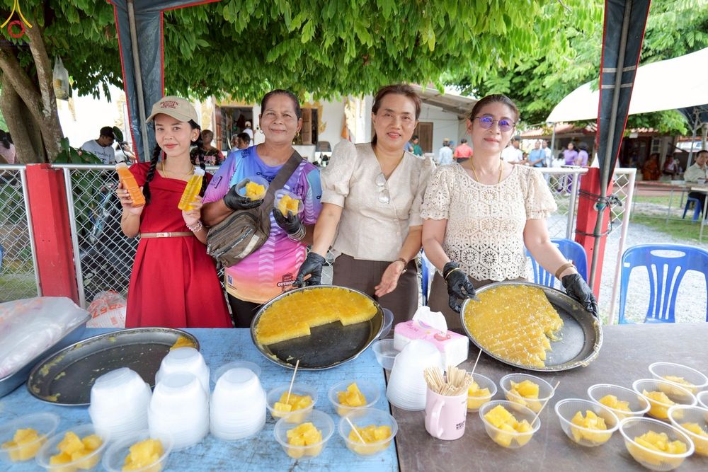 ภาพ No.256719:วันที่ 16 ตุลาคม พ.ศ. 2568 พิธีทอดกฐินสามัคคีทั่วไทย 30,000 วัด โดยคณะศิษยานุศิษย์ บูชาธรรม 81 ปี หลวงพ่อธัมมชโย ณ วัดสุภาษิตาราม ต.เกาะนางคำ อ.ปากพะยูน จ.พัทลุง