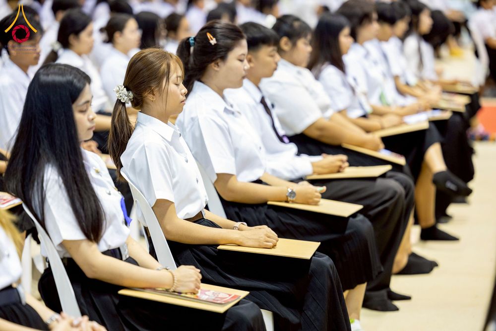 ภาพ No.273295:วันที่ 23 พฤศจิกายน พ.ศ. 2568 การสอบตอบปัญหาธรรมะ ทางก้าวหน้า "ระดับอุดมศึกษา" ณ ห้องแก้วสารพัดนึก 1 สภาธรรมกายสากล วัดพระธรรมกาย จ.ปทุมธานี