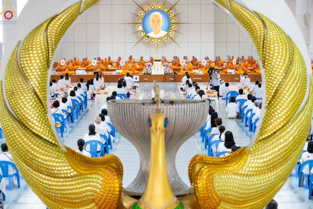 ภาพ No.136148:พิธีบุพเปตพลี ครั้งที่ 150 ร่วมอุทิศบุญให้แก่หมู่ญาติที่ล่วงลับไปแล้ว และสืบทอดอายุพระพุทธศาสนา วันอังคารที่ 7 พฤษภาคม พ.ศ. 2567 ( วันพระ แรม 14 ค่ำ เดือน 5 ) ณ หอฉันคุณยายอาจารย์ฯ วัดพระธรรมกาย