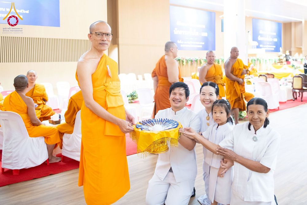 ภาพ No.267216:วันที่ 7 พฤศจิกายน พ.ศ. 2568 พิธีสอบธรรมสนามหลวง นักธรรมชั้นโท - เอก ณ สนามสอบวัดพระธรรมกาย