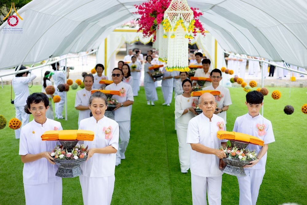 ภาพ No.252758:วันที่ 12 ตุลาคม พ.ศ. 2568 พิธีทอดกฐินครบรอบ 12 ปี เพื่อสร้างถนนธรรมวิถี ณ ศูนย์ปฏิบัติธรรมนครราชสีมา