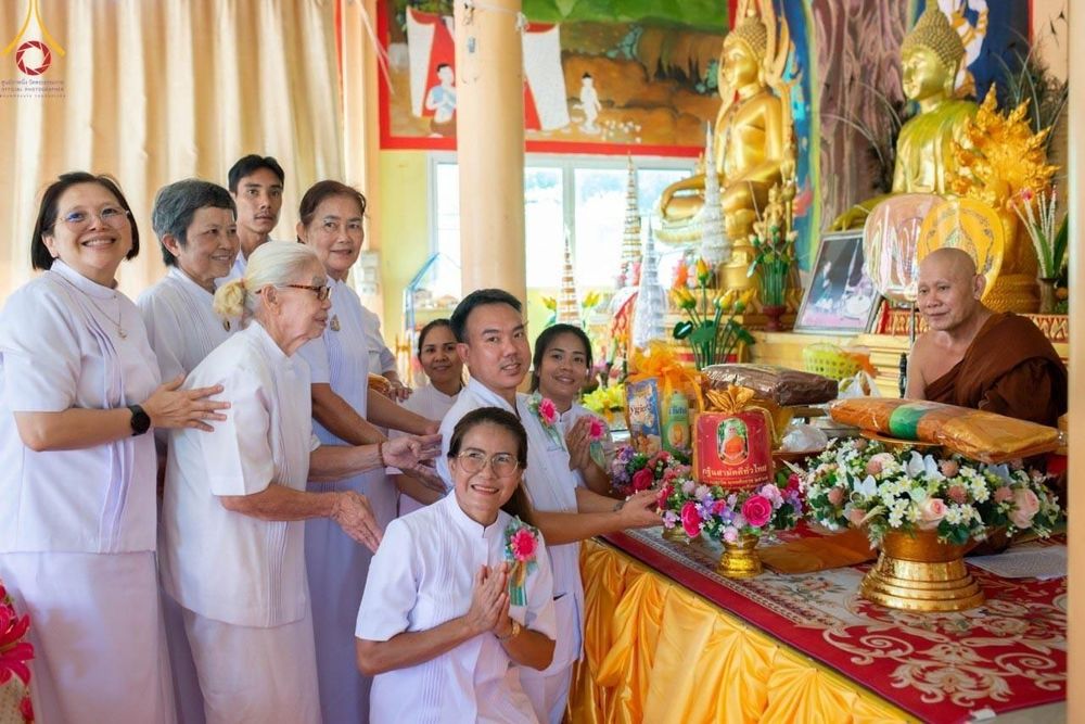 ภาพ No.166655:พิธีทอดกฐิน ณ วัดโพธิ์ไทร อ.เกษตรสมบูรณ์ จ.ชัยภูมิ ในโครงการกฐินสามัคคีทั่วไทย 30,000 วัด บูชาธรรม 80 ปี หลวงพ่อธัมมชโย โดยคณะศิษยานุศิษย์วัดพระธรรมกาย วันที่ 23 ตุลาคม พ.ศ. 2567