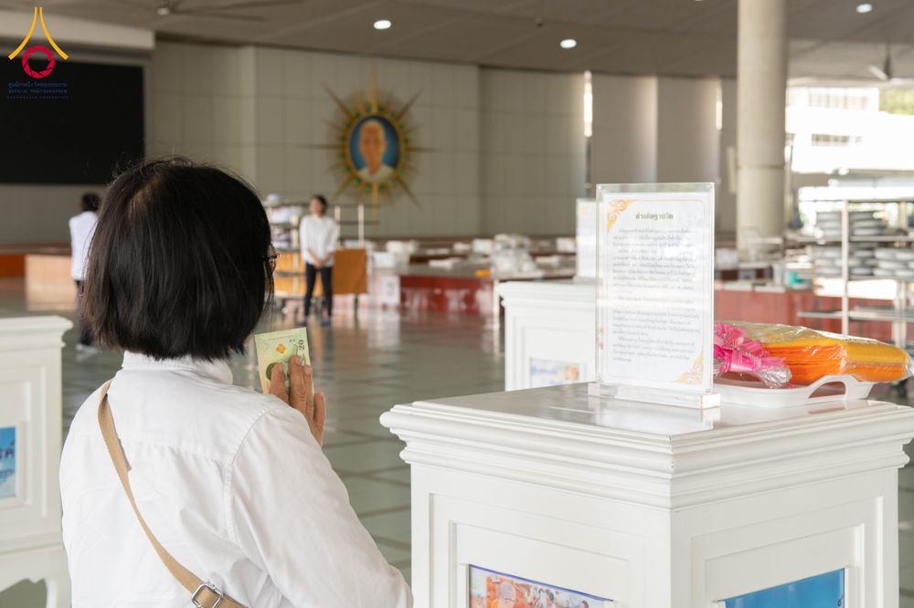 ภาพ No.310093:วันที่ 7 กุมภาพันธ์ พ.ศ. 2569 พิธีถวายภัตตาหารเมนูสวรรค์ เพื่อการบรรลุธรรม ณ หอฉันคุณยายอาจารย์ฯ วัดพระธรรมกาย