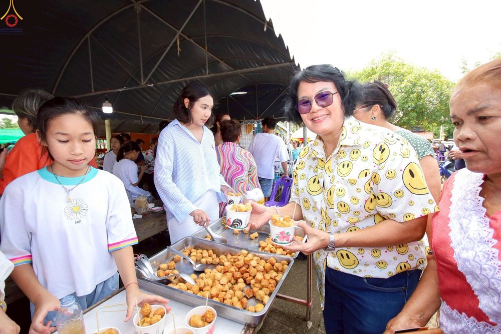 ภาพ No.250882:วันพุธที่ 8 ตุลาคม พ.ศ. 2568 พิธีทอดกฐินสามัคคีทั่วไทย 30,000 วัด โดยคณะศิษยานุศิษย์ บูชาธรรม 81 ปี หลวงพ่อธัมมชโย ณ วัดวังวน อ.พรหมพิราม จ.พิษณุโลก