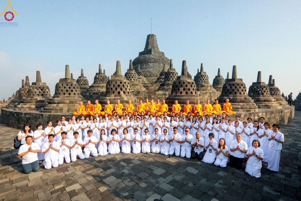 ภาพ No.151787:โครงการอบรมอุบาสิกาแก้ว บรมพุทโธ ประเทศอินโดนีเซีย ระหว่างวันที่ 16 - 22 สิงหาคม พ.ศ. 2567 ณ วัด Graha Padmasambhava