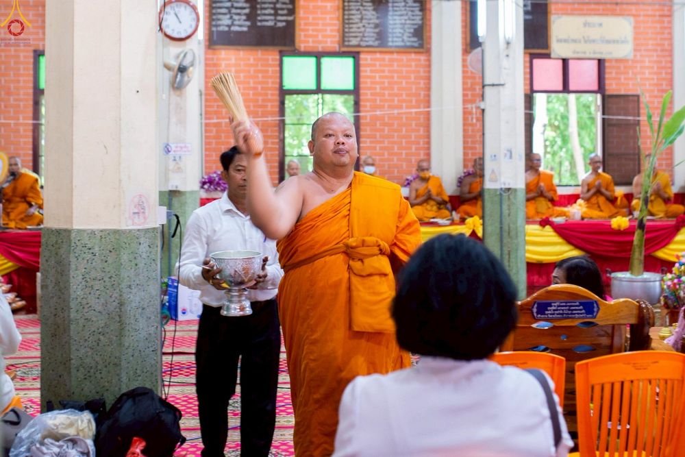 ภาพ No.252091:วันที่ 11 ตุลาคม พ.ศ. 2568 พิธีทอดกฐินสามัคคีทั่วไทย 30,000 วัด โดยคณะศิษยานุศิษย์ บูชาธรรม 81 ปี หลวงพ่อธัมมชโย ณ วัดลาดบัวหลวง จ.พระนครศรีอยุธยา