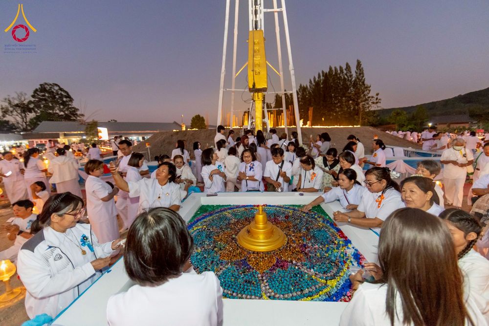 ภาพ No.275261:วันอาทิตย์ที่ 30 พฤศจิกายน พ.ศ. 2568 พิธีจุดประทีปถวายเป็นพุทธบูชา ณ ศูนย์ปฏิบัติธรรมระยอง (บ้านช่องลม)