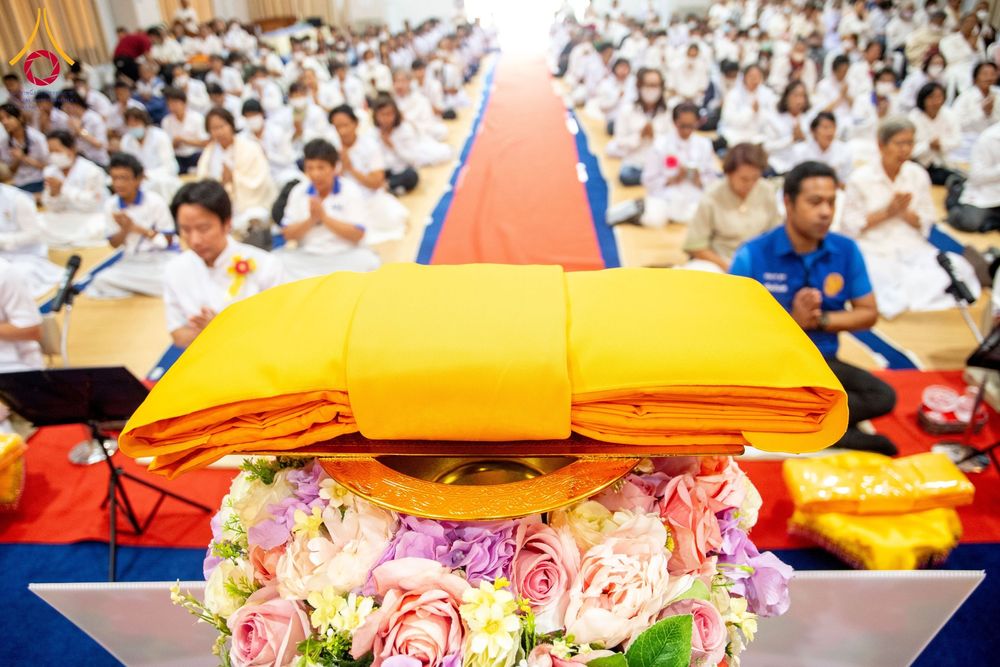 ภาพ No.204938:พิธีทอดผ้าป่าทำนุบำรุงศาสนสถาน ณ วัดแก้วบัวเกษร ตำบลระแหง อำเภอลาดหลุมแก้ว จังหวัดปทุมธานี ในโครงการธรรมยาตรา กตัญญูบูชา มหาปูชนียาจารย์ พระมงคลเทพมุนี(สด จนฺทสโร) พระผู้ปราบมาร อนุสรณ์สถาน 7 แห่ง ปีที่ 13 วันที่ 30 มกราคม พ.ศ. 2568