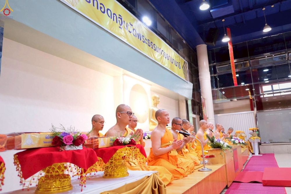 ภาพ No.262275:วันที่ 19 ตุลาคม พ.ศ. 2568 พิธีทอดกฐินเพื่อสร้าง ธรรมอุทยานลอยฟ้า 81 ปี หลวงพ่อธัมมชโย ณ วัดพระธรรมกายยามานาชิ ประเทศญี่ปุ่น 