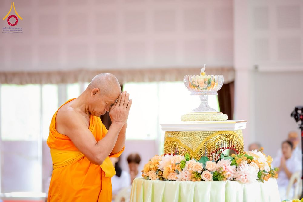 ภาพ No.254779:วันที่ 15 ตุลาคม พ.ศ. 2568 พิธีบรรจุพระบรมสารีริกธาตุภายในพระเกตุองค์พระประธาน สมโภชพระประธาน พระธรรมกาย ณ ศูนยอบรมเยาวชนกาญจนบุรี