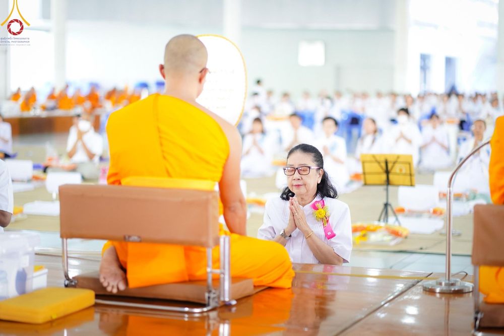 ภาพ No.167398:พิธีบุพเปตพลี ครั้งที่ 157 ร่วมอุทิศบุญกุศลแด่หมู่ญาติที่ล่วงลับไปแล้ว และสืบทอดอายุพระพุทธศาสนา วันพฤหัสที่ 31 ตุลาคม พ.ศ. 2567 (วันพระ แรม 14 ค่ำ เดือน 11) ณ หอฉันคุณยายอาจารย์ฯ วัดพระธรรมกาย