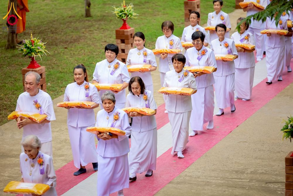 ภาพ No.255015:วันที่ 15 ตุลาคม พ.ศ. 2568 พิธีทอดกฐินสามัคคีประจำปี 2568 บูชาธรรม 81 ปี หลวงพ่อธัมมชโย ณ ศูนย์อบรมเยาวชนกาญจนบุรี