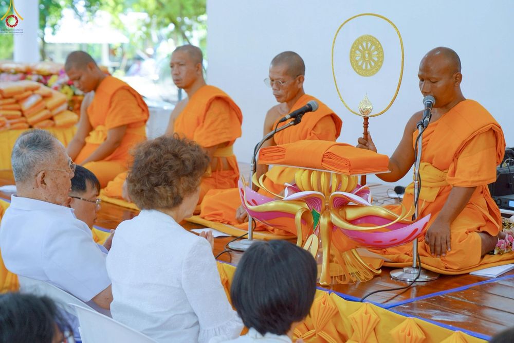 ภาพ No.271326:วันเสาร์ที่ 25 ตุลาคม พ.ศ. 2568 พิธีทอดกฐินสามัคคี เพื่อสมทบทุนสร้างศาลาปฏิบัติธรรม ณ ศูนย์ปฏิบัติธรรมจังหวัดบุรีรัมย์ ต.บ้านบัว อ.เมือง จังหวัดบุรีรัมย์