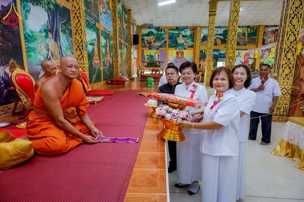 ภาพ No.275416:วันที่ 5 พฤศจิกายน พ.ศ. 2568 พิธีทอดกฐินสามัคคีทั่วไทย ณ วัดหนองสระแก ต.บึงกอก อ.บางระกำ จ.พิษณุโลก โดยคณะศิษยานุศิษย์ บูชาธรรม 81 ปี หลวงพ่อธัมมชโย