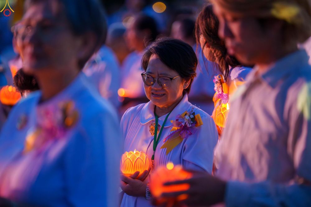 ภาพ No.333013:วันอาทิตย์ที่ 31 พฤษภาคม พ.ศ. 2569 วันวิสาขบูชา ณ วัดพระธรรมกายแคลิฟอร์เนีย  ประเทศสหรัฐอเมริกา