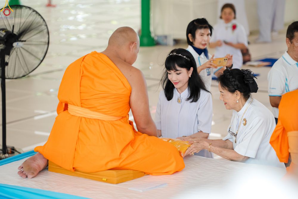 ภาพ No.328427:วันเสาร์ที่ 2 พฤษภาคม พ.ศ.2569 พิธีอุปสมบทสามเณรเตรียม DCI รุ่นที่ 23 ณ อุโบสถพระไตรปิฎก วัดพระธรรมกาย จังหวัดปทุมธานี
