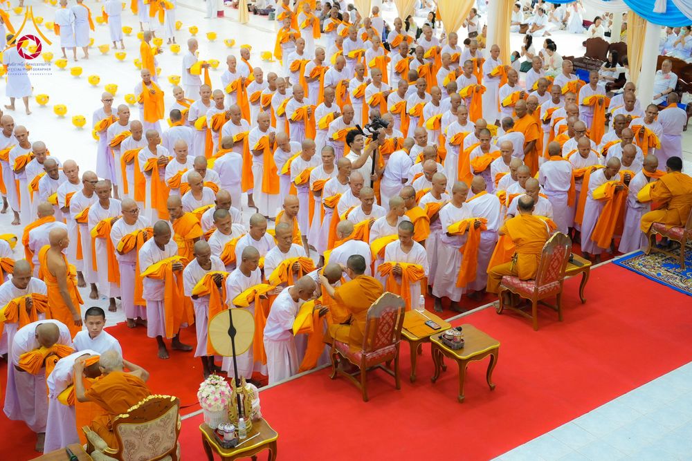 ภาพ No.281255:วันที่ 4 ธันวาคม พ.ศ. 2568 พิธีบรรพชาสามเณร ในโครงการบวชบูชาธรรมมหาปูชนียาจารย์  ณ วัดกลางพระอารามหลวง จังหวัดบุรีรัมย์