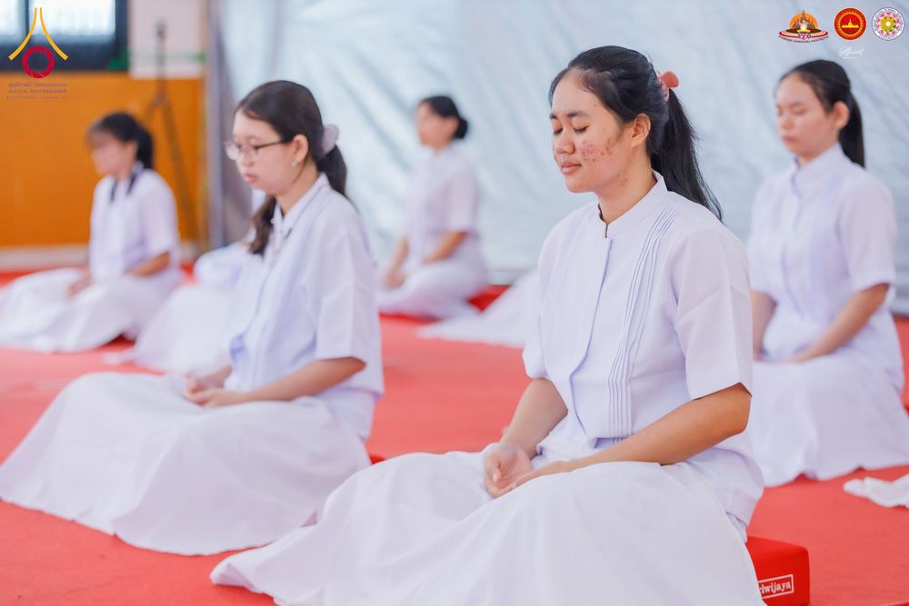 ภาพ No.284522:วันพุธที่ 17  ธันวาคม พ.ศ.2568  พิธีบวชอุบาสิกาแก้ว อินโดนีเซีย ณ ประเทศอินโดนีเซีย