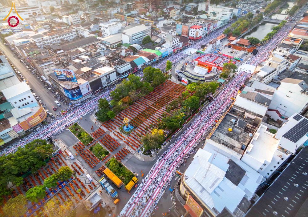 ภาพ No.312942:วันอาทิตย์ที่ 8 มีนาคม พ.ศ.2569 ทำบุญเมืองนครราชสีมา 558 ปี ตักบาตรพระ 10,000 รูป (ภาพชุดที่ 2)