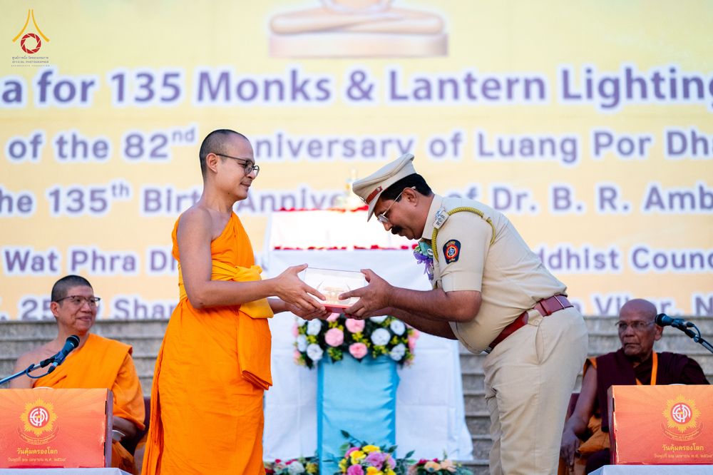 ภาพ No.321690:วันที่ 12 เมษายน พ.ศ.2569 วัดพระธรรมกาย ร่วมกับพุทธสภาแห่งอินเดีย ถวายมหาสังฆทาน 135 วัด ดร.ภีมราว รามชี อัมเบดการ์ (Dr. B.R. Ambedkar) รัฐบุรุษผู้ฟื้นฟูพระพุทธศาสนา ณ วัดพุทธสันติวันธรรมชัย เมืองนาคปูร์ รัฐมหาราษฏระ สาธารณรัฐอินเดีย