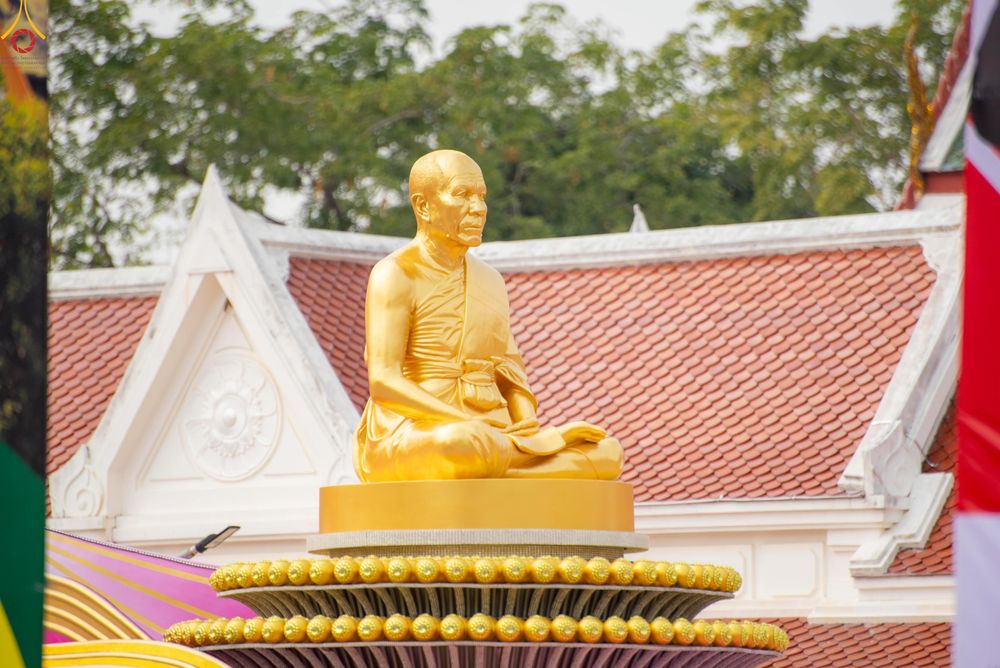 ภาพ No.294928:วันที่ 14 มกราคม พ.ศ. 2569 พิธีต้อนรับพระธรรมยาตรา อนุสรณ์สถานลำดับที่ 4  สถานที่เกิดด้วยกายธรรม ณ วัดโบสถ์บน ต.บางคูเวียง จ.นนทบุรี ในโครงการธรรมยาตรา กตัญญูบูชา มหาปูชนียาจารย์ พระมงคลเทพมุนี(สด จนฺทสโร) พระผู้ปราบมาร อนุสรณ์สถาน 7 แห่ง ปีที่ 14