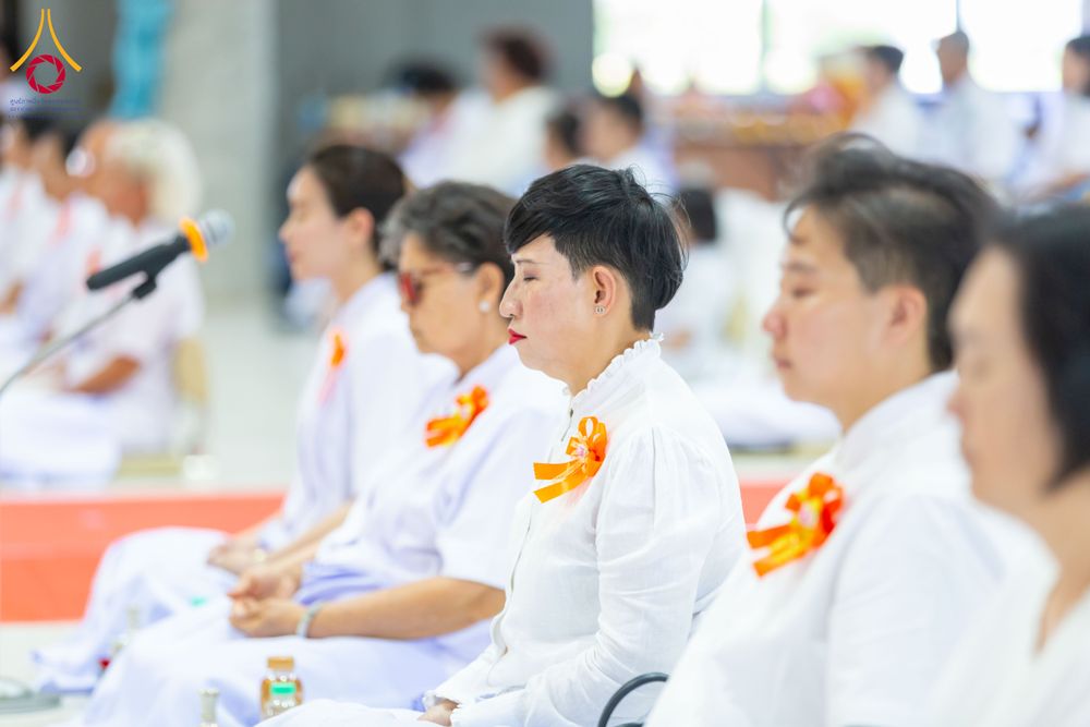 ภาพ No.315634:วันอาทิตย์ ที่ 22 มีนาคม พ.ศ. 2569 พิธีทอดผ้าป่าฉลองพระประธาน พิธีประดิษฐานพระบรมสารีริกธาตุในองค์พระประธาน พิธีจารึกชื่อบรรจุในแผ่นฌาน ณ ศูนย์ปฏิบัติธรรมสมุทรปราการ (บางบ่อ)