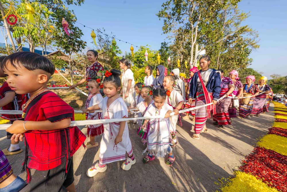 ภาพ No.308925:วันศุกร์ที่ 6 กุมภาพันธ์ พ.ศ.2569 พิธีอัญเชิญพระบรมสารีริกธาตุ เพื่อประดิษฐาน  ณ เจดีย์วัดทุ่งเจริญธรรม อ.อมก๋อย จ.เชียงใหม่