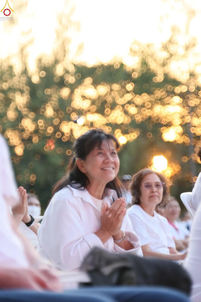 ภาพ No.292028:วันที่ 10 มกราคม พ.ศ. 2569 พิธีจุดประทีปถวายเป็นพุทธบูชา และบูชาธรรมมหาปูชนียาจารย์  ณ อนุสรณ์สถานคลองบางนางแท่น อ.สามพราน จ.นครปฐม ในโครงการธรรมยาตรา กตัญญูบูชา มหาปูชนียาจารย์ พระมงคลเทพมุนี(สด จนฺทสโร) พระผู้ปราบมาร อนุสรณ์สถาน 7 แห่ง ปีที่ 14