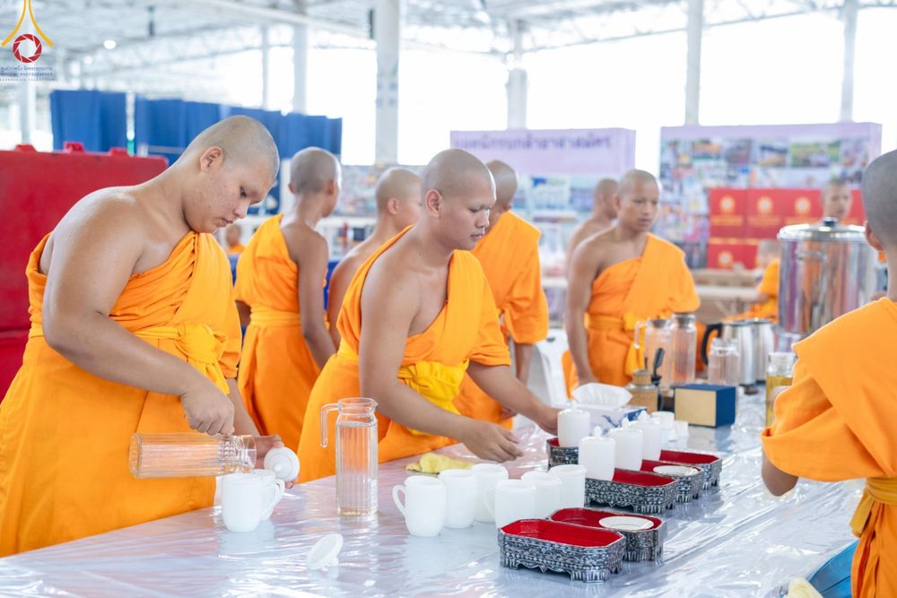 ภาพ No.147995:V.43 ภาพเตรียมงาน ปฎิบัติงาน ของเจ้าหน้าที่ อาสาสมัคร ทุกสถานะ เพื่อความสำเร็จ ในงานวันสมาธิโลก วันอาทิตย์ที่ 4 สิงหาคม พ.ศ.2567