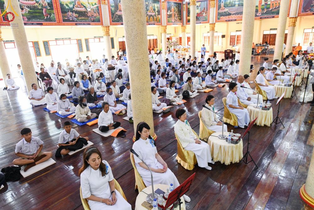 ภาพ No.195776:พิธีทอดผ้าป่าทำนุบำรุงศาสนสถาน ณ วัดตรีพาราสีมาเขต ต.สามเมือง อ.ลาดบัวหลวง จ.พระนครศรีอยุธยา ในโครงการธรรมยาตรา กตัญญูบูชา มหาปูชนียาจารย์ พระมงคลเทพมุนี(สด จนฺทสโร) พระผู้ปราบมาร อนุสรณ์สถาน 7 แห่ง ปีที่ 13 วันที่ 13 มกราคม พ.ศ. 2568
