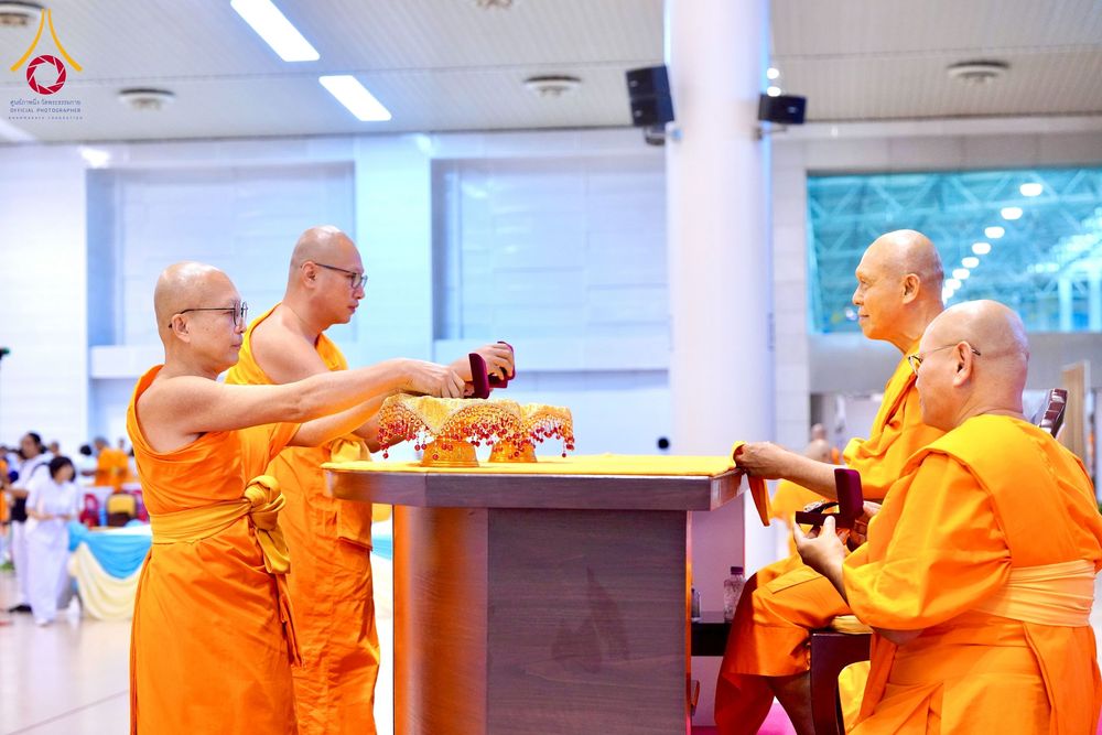 ภาพ No.259842:วันอาทิตย์ที่ 5 ตุลาคม พ.ศ. 2568 สัมมนาพิเศษ "จากกฐินวัดพระธรรมกาย สู่กฐินทั่วไทย 30,000 วัด" ณ สภาธรรมกายสากล วัดพระธรรมกาย