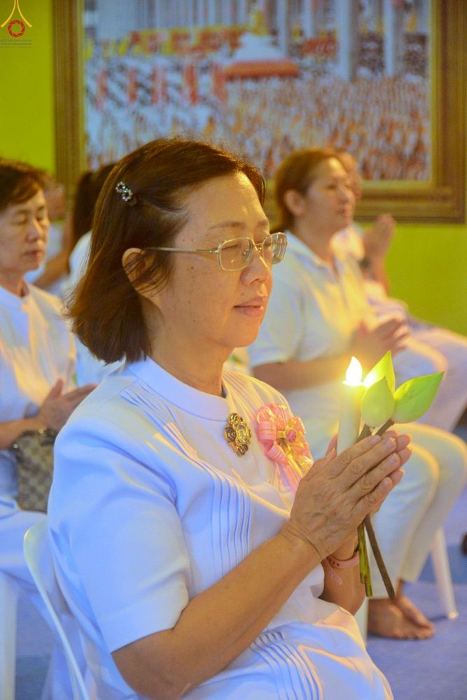 ภาพ No.244421:วันที่ 7 กันยายน พ.ศ. 2568 พิธีฉลองชัยสวดมนต์บทธัมมจักกัปปวัตตนสูตร 7,681,108,108 จบ ณ มหารัตนวิหารคด วัดพระธรรมกาย