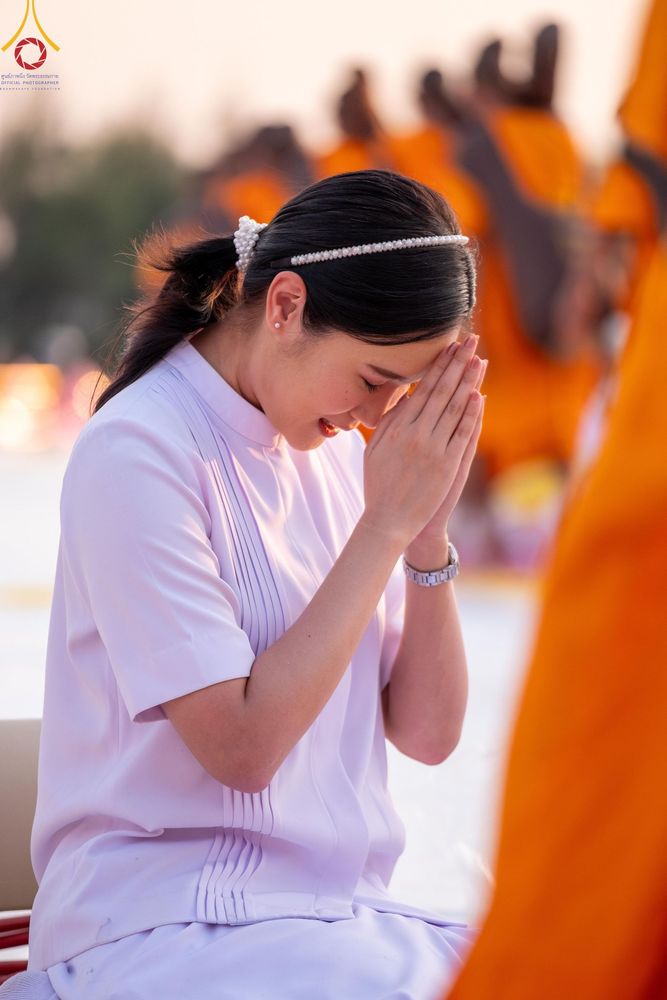 ภาพ No.198254:พิธีต้อนรับพระธรรมยาตรา ณ อนุสรณ์สถานลำดับที่ 5 สถานที่เผยแผ่วิชชาธรรมกายครั้งแรก อนุสรณ์สถานบางปลา วัดบางปลา อำเภอบางเลน จังหวัดนครปฐม ในโครงการธรรมยาตรา กตัญญูบูชา มหาปูชนียาจารย์ พระมงคลเทพมุนี(สด จนฺทสโร) พระผู้ปราบมาร ปีที่ 13 วัน 19 มกราคม พ.ศ.2568