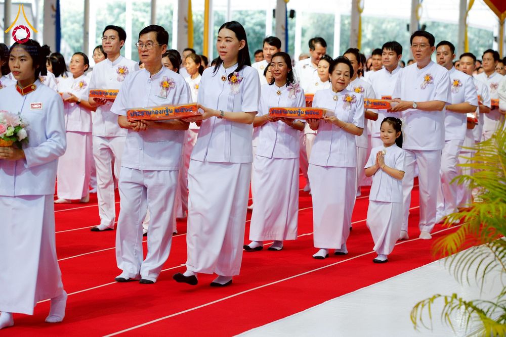 ภาพ No.264580:วันอาทิตย์ที่ 2 พฤศจิกายน พ.ศ. 2568 พิธีทอดกฐินสามัคคี ณ สภาธรรมกายสากล วัดพระธรรมกาย