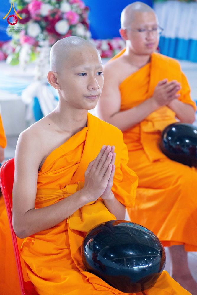 ภาพ No.145618:พิธีตักบาตรโครงการบรรพชาสามเณร โรงเรียนนานาชาติ รุ่นที่ 13 ณ มหารัตนวิหารคด 9 วัดพระธรรมกาย วันเสาร์ที่ 20 กรกฎาคม พ.ศ. 2567