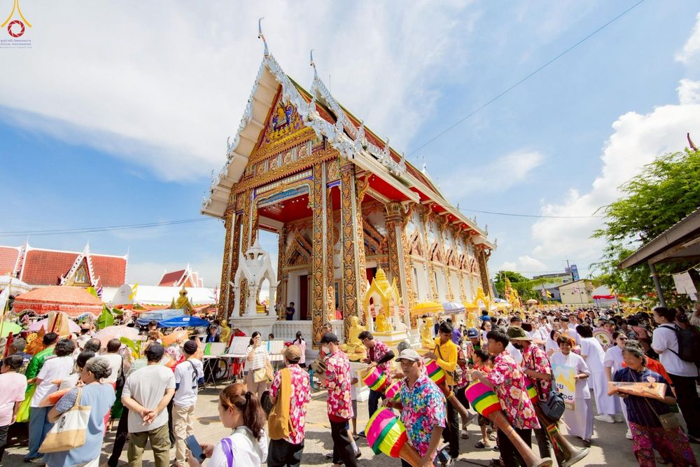 ภาพ No.264765:วันที่ 23 ตุลาคม พ.ศ. 2568 พิธีทอดกฐินสามัคคีทั่วไทย 30,000 วัด โดยคณะศิษยานุศิษย์ บูชาธรรม 81 ปี หลวงพ่อธัมมชโย ณ วัดอัยยิการาม อ.คลองหลวง จ.ปทุมธานี