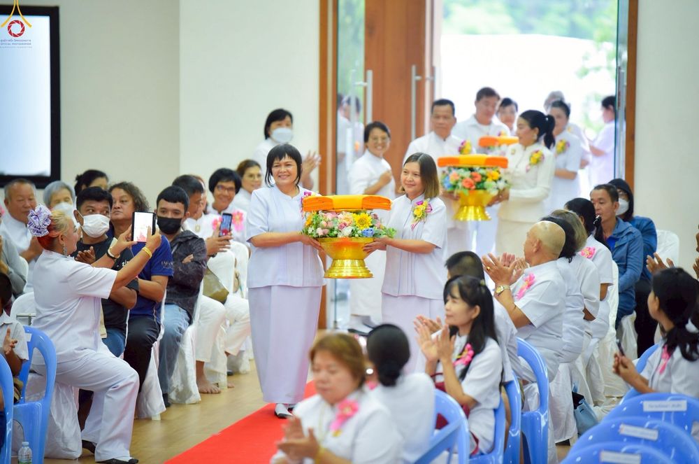 ภาพ No.249905:วันอังคารที่ 30 กันยายน พ.ศ. 2568 พิธีตอกเสามงคลต้นแรกอาคารเศรษฐีถาวร ที่พักผู้มาปฏิบัติธรรม ณ ศูนย์ปฏิบัติธรรมจันทบุรี