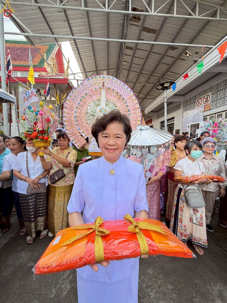 ภาพ No.252634:วันที่ 12 ตุลาคม พ.ศ. 2568 พิธีทอดกฐินสามัคคีทั่วไทย 30,000 วัด โดยคณะศิษยานุศิษย์ บูชาธรรม 81 ปี หลวงพ่อธัมมชโย ณ วัดฉัตรแก้วจงกลณี กรุงเทพมหานคร