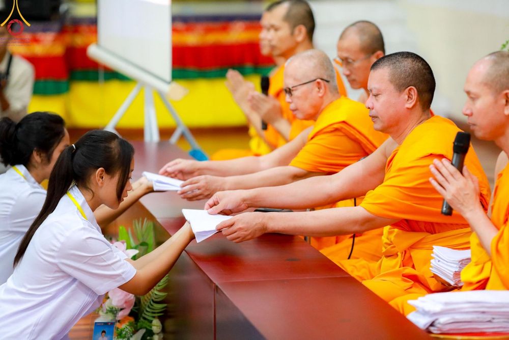 ภาพ No.151762:โครงการอบรมอุบาสิกาแก้ว บรมพุทโธ ประเทศอินโดนีเซีย ระหว่างวันที่ 16 - 22 สิงหาคม พ.ศ. 2567 ณ วัด Graha Padmasambhava