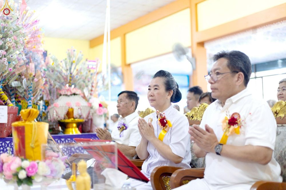 ภาพ No.269976:วันที่ 27 ตุลาคม พ.ศ. 2568 พิธีทอดกฐินสามัคคีทั่วไทย ณ วัดป่ารวก อ.เมือง จ.เชียงราย โดยคณะศิษยานุศิษย์ บูชาธรรม 81 ปี หลวงพ่อธัมมชโย