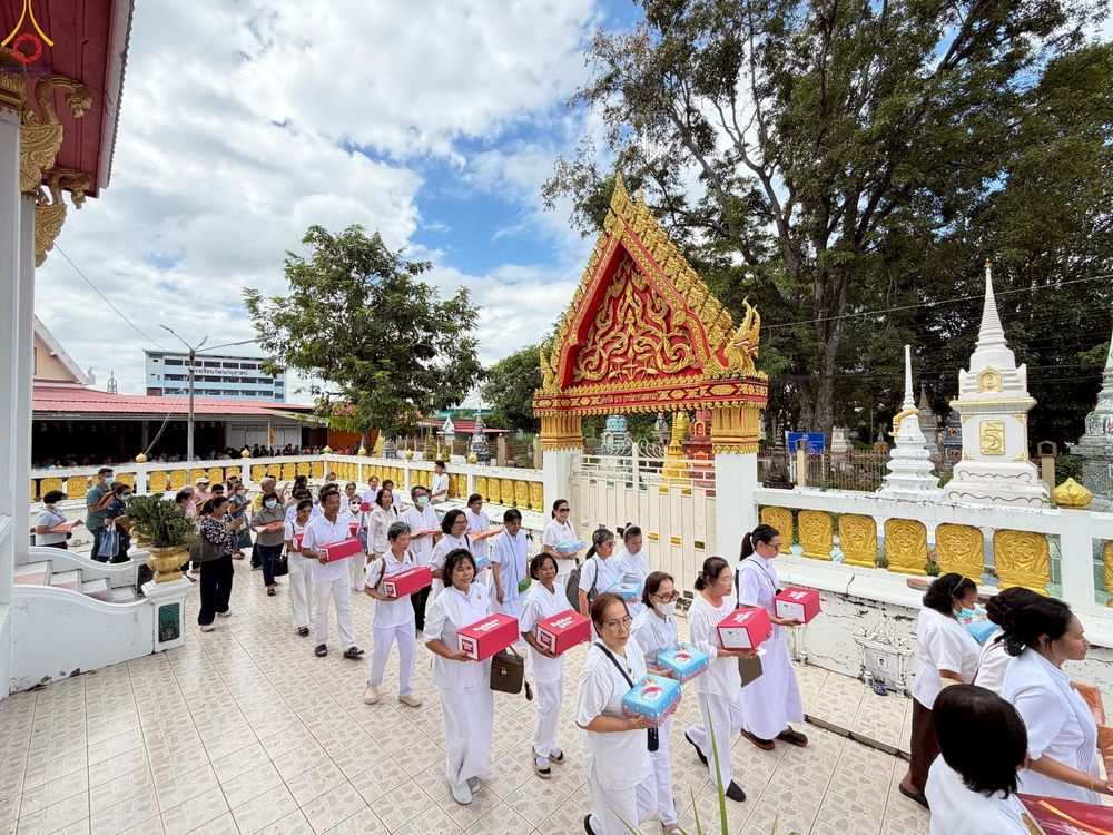 ภาพ No.252142:วันที่ 11 ตุลาคม พ.ศ. 2568 พิธีทอดกฐินสามัคคีทั่วไทย 30,000 วัด โดยคณะศิษยานุศิษย์ บูชาธรรม 81 ปี หลวงพ่อธัมมชโย ณ วัดกลางทุมมาวาส อ.พนัสนิคม จ.ชลบุรี