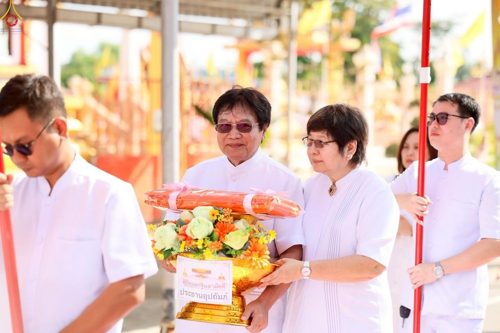 ภาพ No.252553:วันที่ 11 ตุลาคม พ.ศ. 2568 พิธีทอดกฐินสามัคคีทั่วไทย 30,000 วัด โดยคณะศิษยานุศิษย์ บูชาธรรม 81 ปี หลวงพ่อธัมมชโย ณ วัดมงคลพุกการาม ต. คลองสี่  อ.คลองหลวง จ.ปทุมธานี