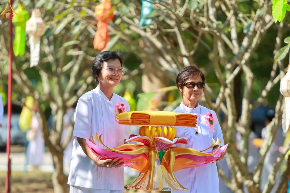 ภาพ No.94279:พิธีทอดกฐินสามัคคี เพื่อขยายที่ดินและสร้างบ้านพักอาสาสมัครเยาวชน ณ ศูนย์ปฏิบัติธรรมดอยหล่อ อ.ดอยหล่อ จ.เชียงใหม่ วันอาทิตย์ที่ ๑๒ พฤศจิกายน พ.ศ. ๒๕๖๖