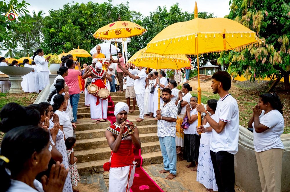 ภาพ No.262957:วันที่ 22 ตุลาคม พ.ศ. 2568 พิธีทอดกฐินสมทบ วัดกัลยาณมิตรต่างประเทศ  บูชาธรรม 81 ปี หลวงพ่อธัมมชโย ณ วัดโกฮอน ราชมหาวิหารายา และวัดศรีสุธรรมมารามายา   เมืองมาตะเล ประเทศศรีลังกา 